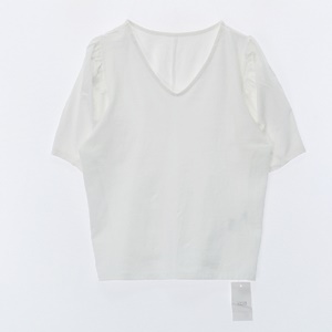 [LOWRYS FARM]로리즈팜 코튼 브이넥 티셔츠 미사용품(가슴단면 47cm)